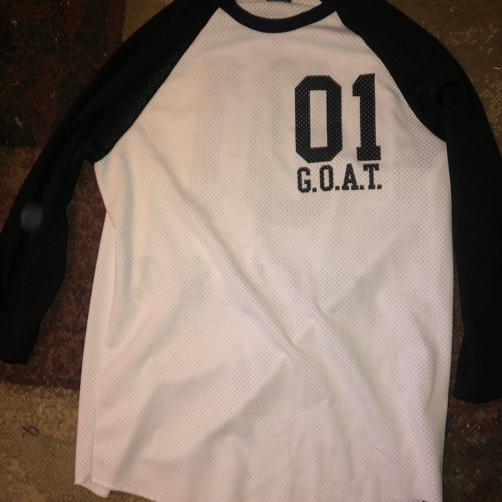 Mens three quarter sleeve mesh jersey/shirt size L